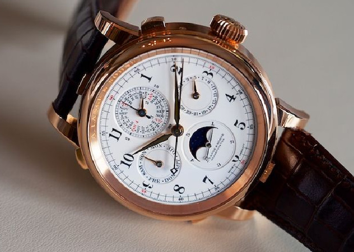 QUIZ: Can You Name These 100 Expensive Watches? – Quizzable News